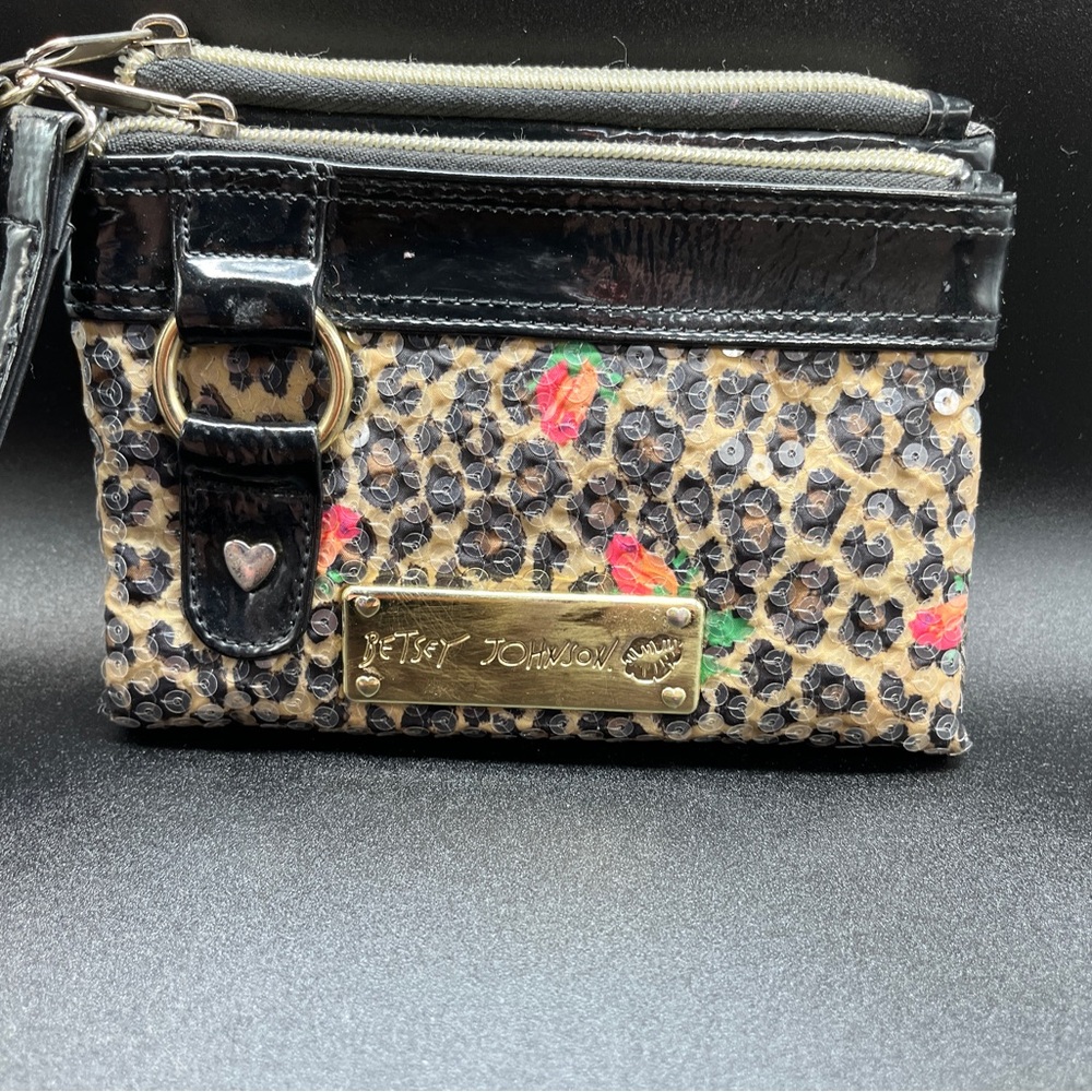 Betsey Johnson Leopard Print Wristlet Pre-owned